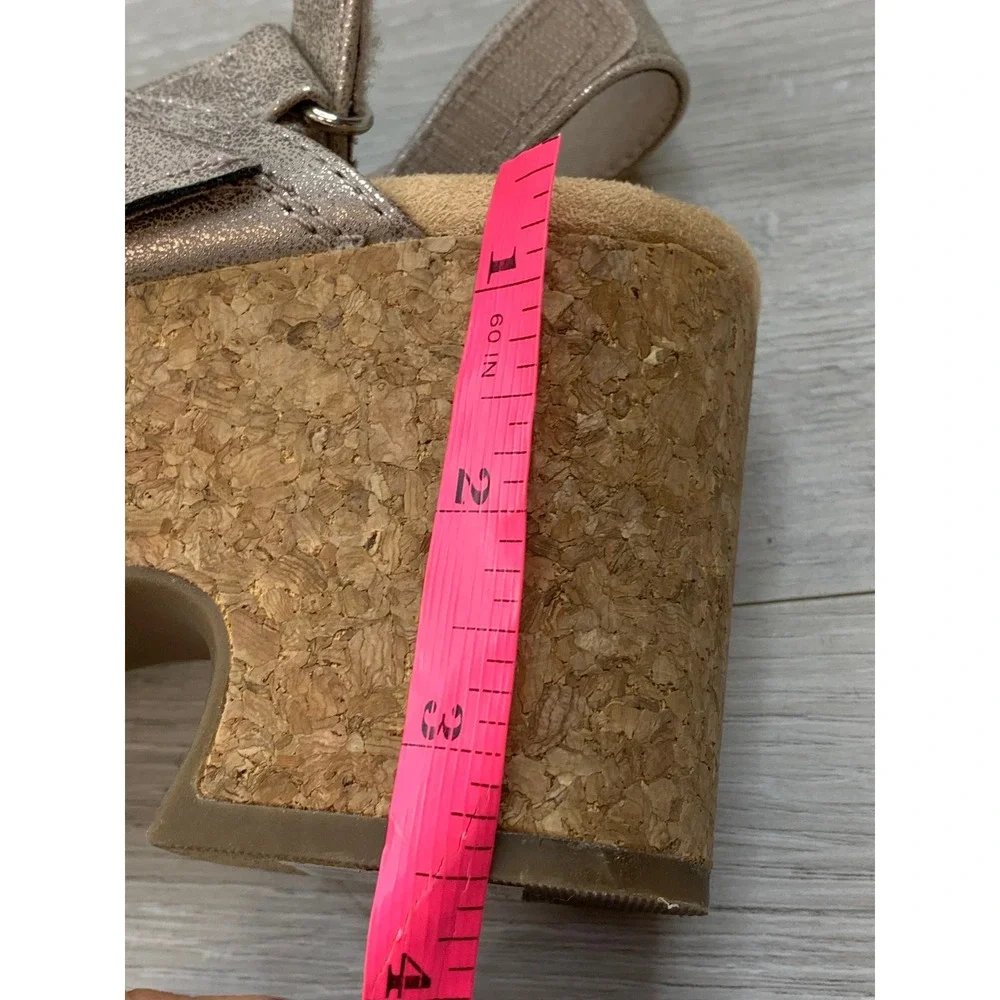 Clarks Nerisa Women's Sandals Metallic Pewter Cork Wedge 8‎ Comfort Shoes